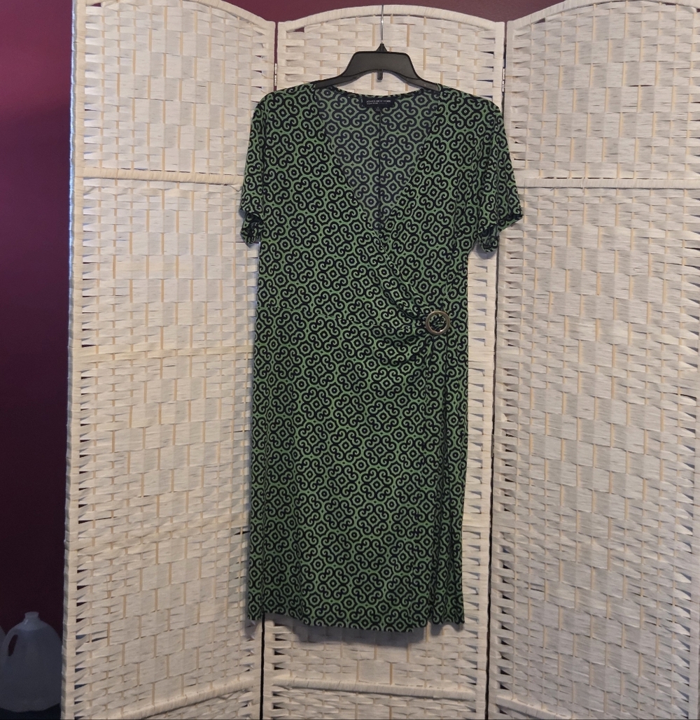 Jones New York Green and Navy Faux Wrap Knee-length Dress 1X
